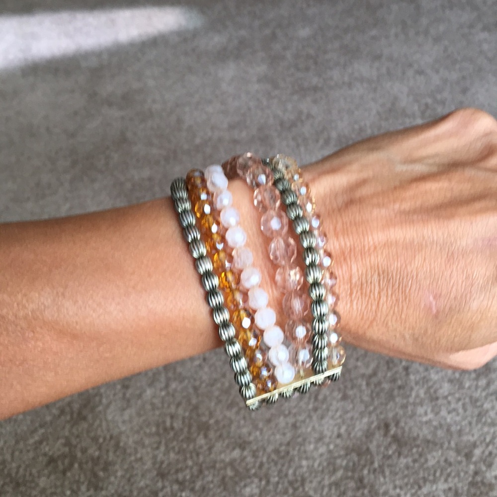 Beaded bracelet